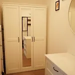 3-Zimmer-Wohnung Mit Balkon Und Parkplatz In Duisburg Nahe Duesseldorf Διαμέρισμα