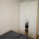 Διαμέρισμα 3-Zimmer-Wohnung Mit Balkon Und Parkplatz In Duisburg Nahe Duesseldorf *