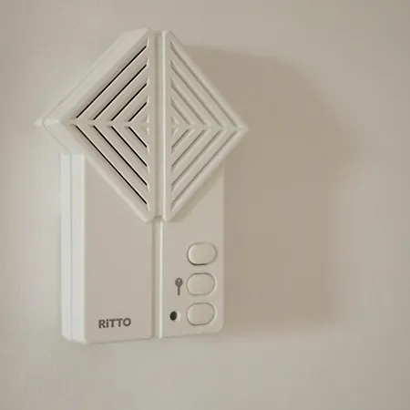 Moeblierte 3-zimmer-wohnung Nahe Duesseldorf In Duisburg-sued *