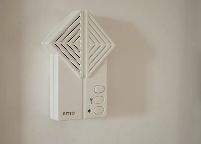 Moeblierte 3-zimmer-wohnung Nahe Duesseldorf In Duisburg-sued *