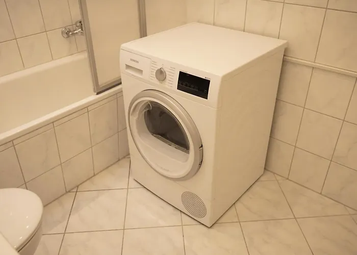 Moeblierte 3-zimmer-wohnung Nahe Duesseldorf In Duisburg-sued