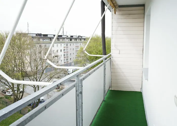 Apartment Moeblierte 3-zimmer-wohnung Nahe Duesseldorf In Duisburg-sued Duisburg
